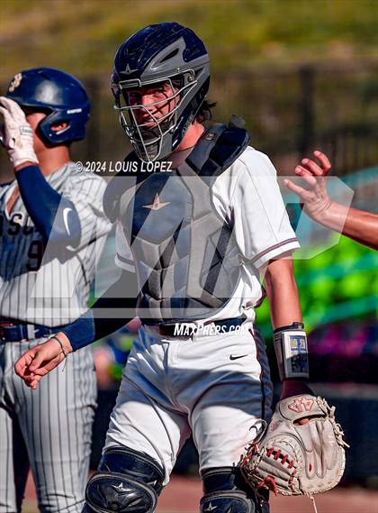 Thumbnail 3 in St. John Bosco vs. Beckman (CIF SS DIV 3 Championship) photogallery.