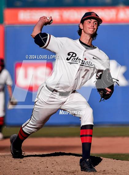 Thumbnail 3 in St. John Bosco vs. Beckman (CIF SS DIV 3 Championship) photogallery.