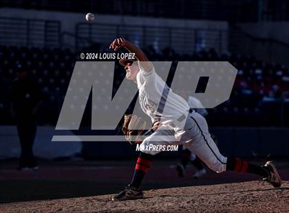Thumbnail 3 in St. John Bosco vs. Beckman (CIF SS DIV 3 Championship) photogallery.