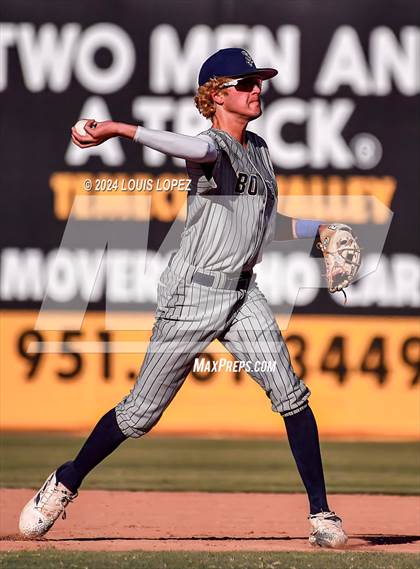 Thumbnail 3 in St. John Bosco vs. Beckman (CIF SS DIV 3 Championship) photogallery.