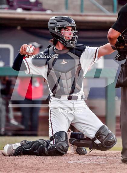 Thumbnail 2 in St. John Bosco vs. Beckman (CIF SS DIV 3 Championship) photogallery.
