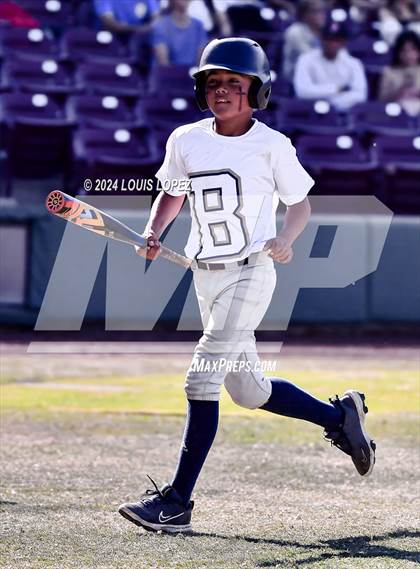 Thumbnail 3 in St. John Bosco vs. Beckman (CIF SS DIV 3 Championship) photogallery.