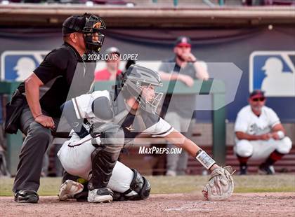 Thumbnail 3 in St. John Bosco vs. Beckman (CIF SS DIV 3 Championship) photogallery.