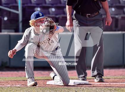 Thumbnail 3 in St. John Bosco vs. Beckman (CIF SS DIV 3 Championship) photogallery.