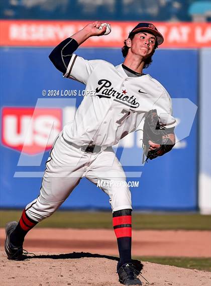 Thumbnail 3 in St. John Bosco vs. Beckman (CIF SS DIV 3 Championship) photogallery.