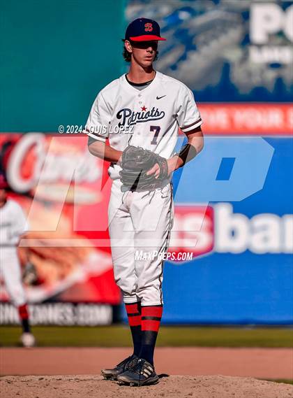 Thumbnail 2 in St. John Bosco vs. Beckman (CIF SS DIV 3 Championship) photogallery.
