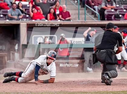 Thumbnail 3 in St. John Bosco vs. Beckman (CIF SS DIV 3 Championship) photogallery.