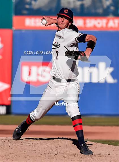 Thumbnail 2 in St. John Bosco vs. Beckman (CIF SS DIV 3 Championship) photogallery.