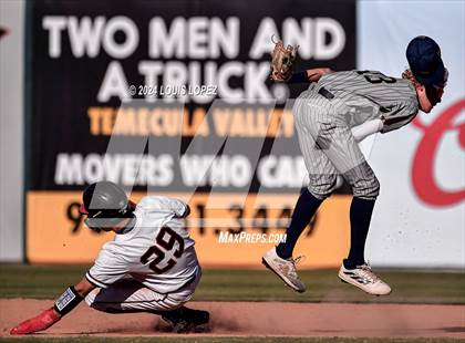 Thumbnail 3 in St. John Bosco vs. Beckman (CIF SS DIV 3 Championship) photogallery.