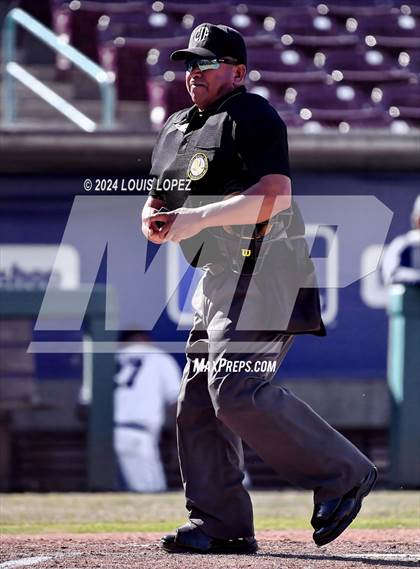 Thumbnail 2 in St. John Bosco vs. Beckman (CIF SS DIV 3 Championship) photogallery.
