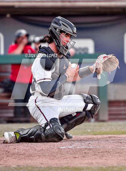 Thumbnail 3 in St. John Bosco vs. Beckman (CIF SS DIV 3 Championship) photogallery.