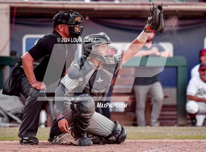 Thumbnail 3 in St. John Bosco vs. Beckman (CIF SS DIV 3 Championship) photogallery.