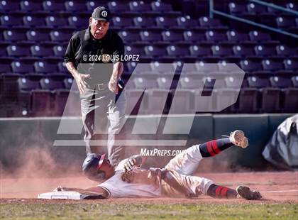Thumbnail 2 in St. John Bosco vs. Beckman (CIF SS DIV 3 Championship) photogallery.