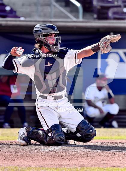 Thumbnail 3 in St. John Bosco vs. Beckman (CIF SS DIV 3 Championship) photogallery.