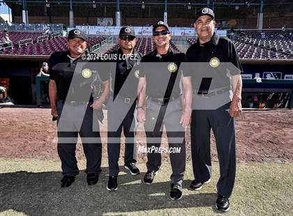 Thumbnail 3 in St. John Bosco vs. Beckman (CIF SS DIV 3 Championship) photogallery.