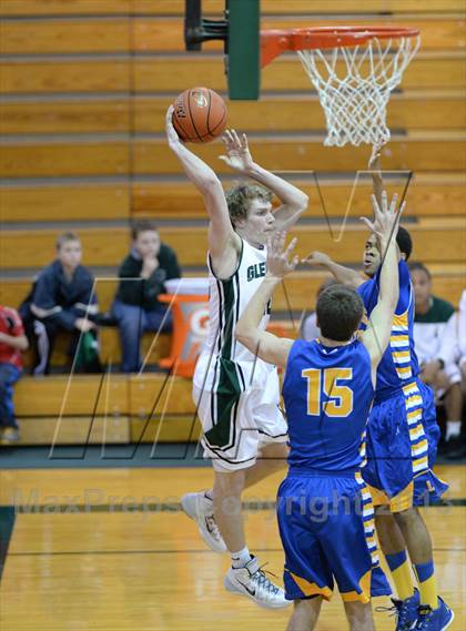 Thumbnail 2 in Lyons @ Glenbard West photogallery.