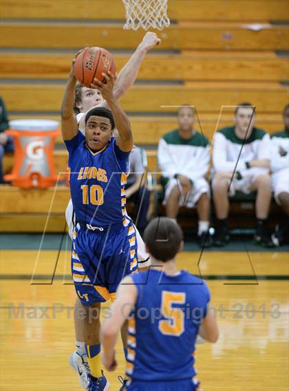 Thumbnail 2 in Lyons @ Glenbard West photogallery.