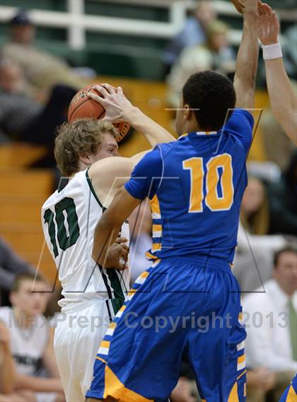 Thumbnail 1 in Lyons @ Glenbard West photogallery.