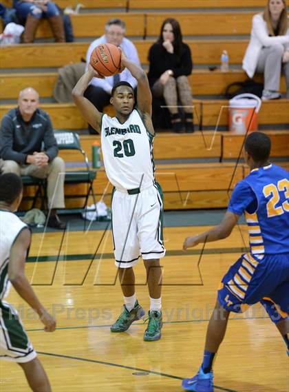 Thumbnail 3 in Lyons @ Glenbard West photogallery.