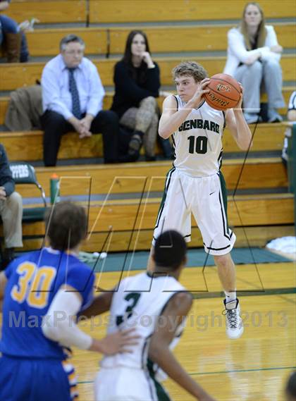 Thumbnail 2 in Lyons @ Glenbard West photogallery.