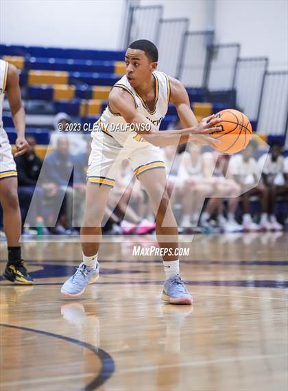 Thumbnail 3 in Columbine vs Northfield (Mullen Varsity Tournament) photogallery.