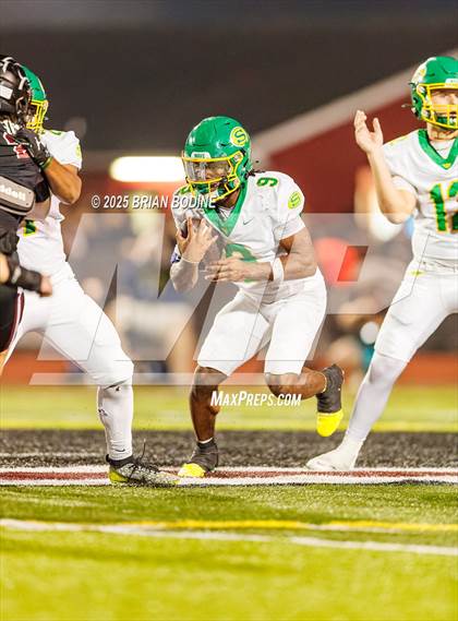 Thumbnail 2 in Summerville vs Carolina Forest (SCHSL 5A Div 1 Round 3) photogallery.