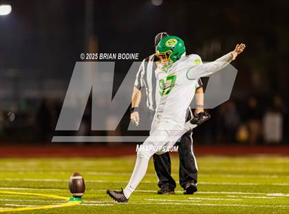 Thumbnail 2 in Summerville vs Carolina Forest (SCHSL 5A Div 1 Round 3) photogallery.