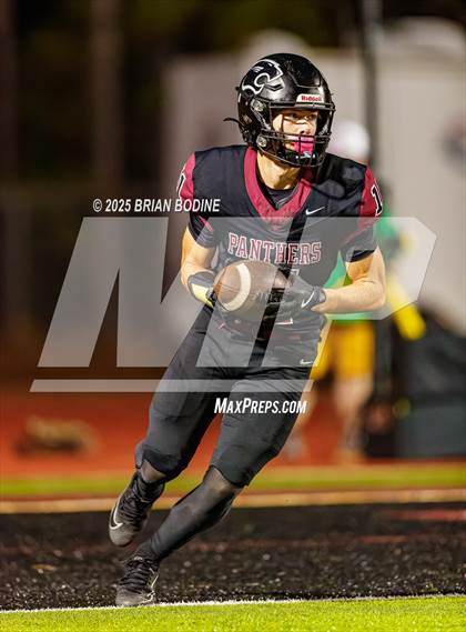 Thumbnail 1 in Summerville vs Carolina Forest (SCHSL 5A Div 1 Round 3) photogallery.