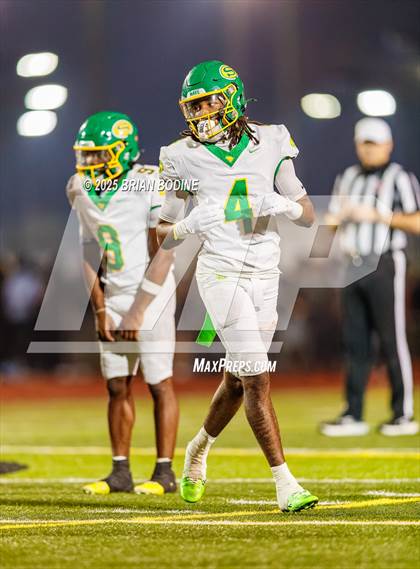 Thumbnail 2 in Summerville vs Carolina Forest (SCHSL 5A Div 1 Round 3) photogallery.