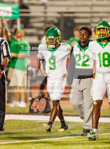 Thumbnail 2 in Summerville vs Carolina Forest (SCHSL 5A Div 1 Round 3) photogallery.