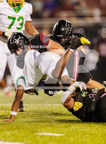 Thumbnail 3 in Summerville vs Carolina Forest (SCHSL 5A Div 1 Round 3) photogallery.