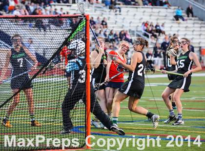 Thumbnail 3 in Issaquah @ Eastside Catholic photogallery.