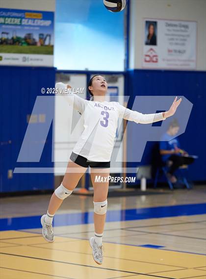 Thumbnail 1 in JV: Amador Valley @ Foothill photogallery.