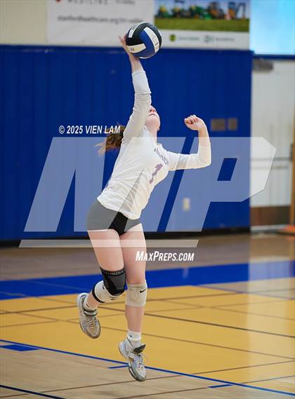 Thumbnail 1 in JV: Amador Valley @ Foothill photogallery.