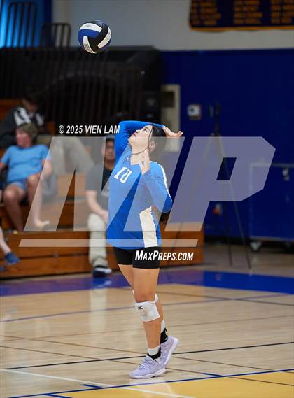 Thumbnail 1 in JV: Amador Valley @ Foothill photogallery.