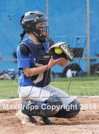 Thumbnail 1 in Old Saybrook vs. Stafford (CIAC Class S Quarterfinal) photogallery.