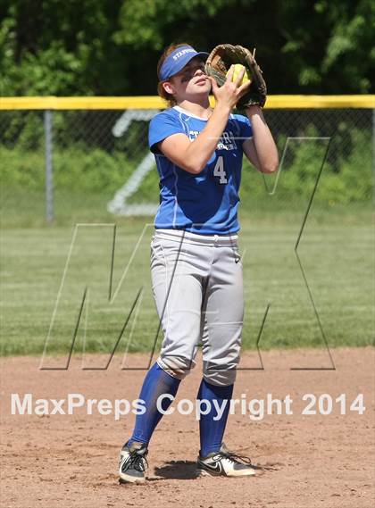 Thumbnail 2 in Old Saybrook vs. Stafford (CIAC Class S Quarterfinal) photogallery.