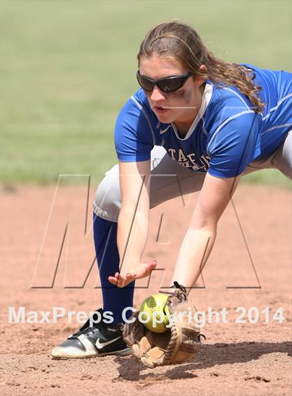 Thumbnail 2 in Old Saybrook vs. Stafford (CIAC Class S Quarterfinal) photogallery.