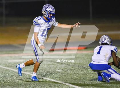 Thumbnail 2 in Connally @ Lorena photogallery.