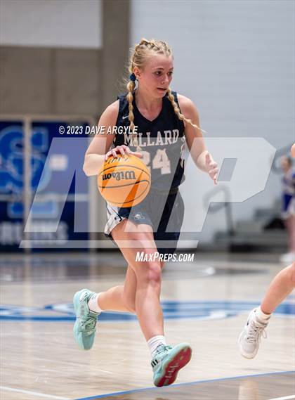 Thumbnail 3 in North Summit vs. Millard (UHSAA 2A Quarterfinal) photogallery.