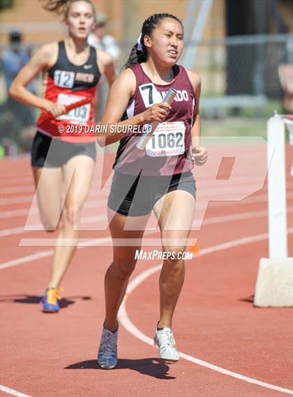 Thumbnail 3 in AIA Track & Field Championships-Fri (Girls 4x800 Relay) photogallery.