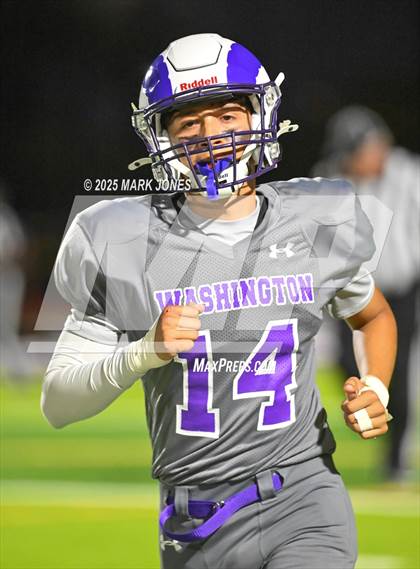 Thumbnail 3 in Coconino @ Washington photogallery.