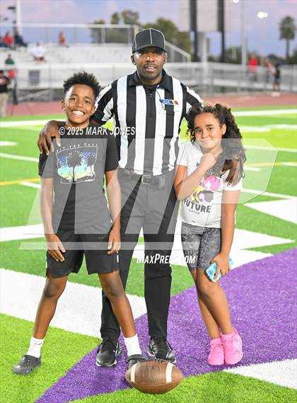 Thumbnail 2 in Coconino @ Washington photogallery.