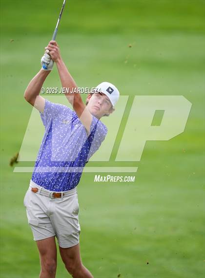 Thumbnail 3 in Schottmaker Invitational photogallery.