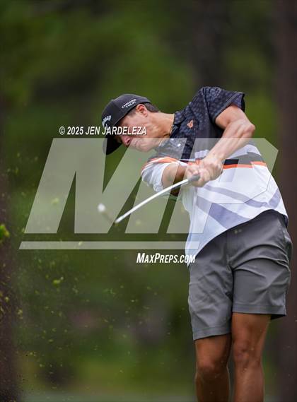 Thumbnail 2 in Schottmaker Invitational photogallery.