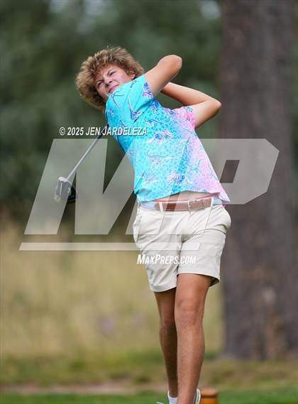 Thumbnail 3 in Schottmaker Invitational photogallery.