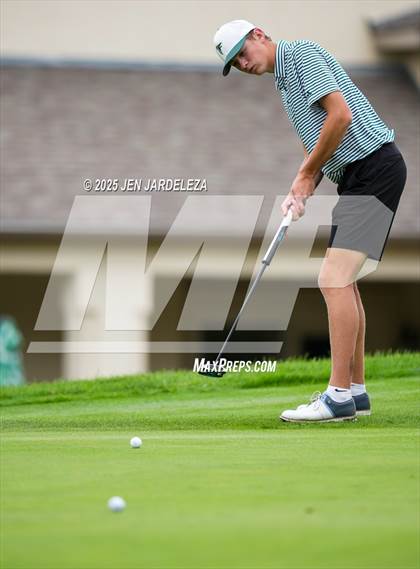 Thumbnail 3 in Schottmaker Invitational photogallery.