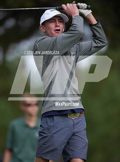Thumbnail 1 in Schottmaker Invitational photogallery.