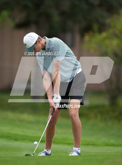 Thumbnail 2 in Schottmaker Invitational photogallery.