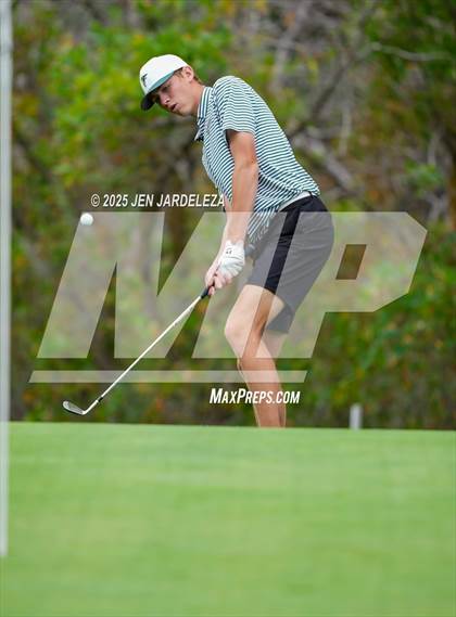 Thumbnail 1 in Schottmaker Invitational photogallery.